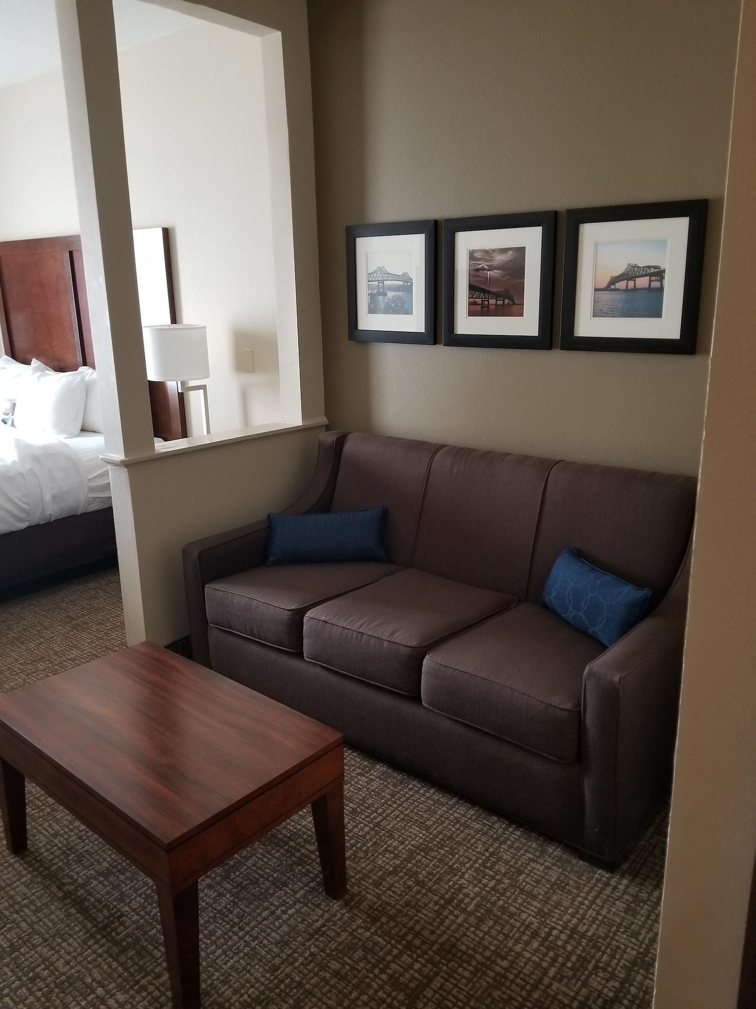 Отель Sonesta Essential - Baton Rouge Airport Экстерьер фото