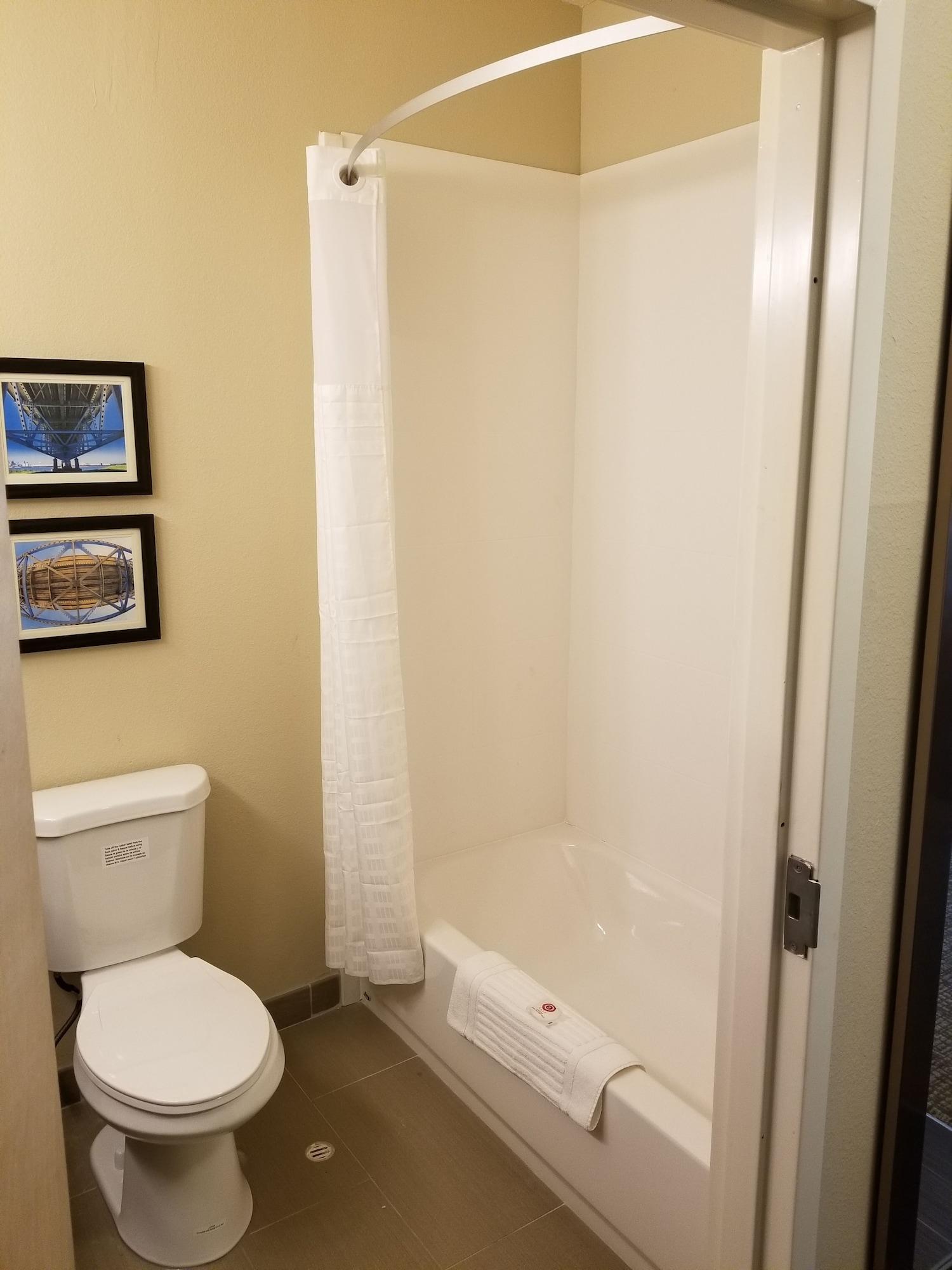 Отель Sonesta Essential - Baton Rouge Airport Экстерьер фото