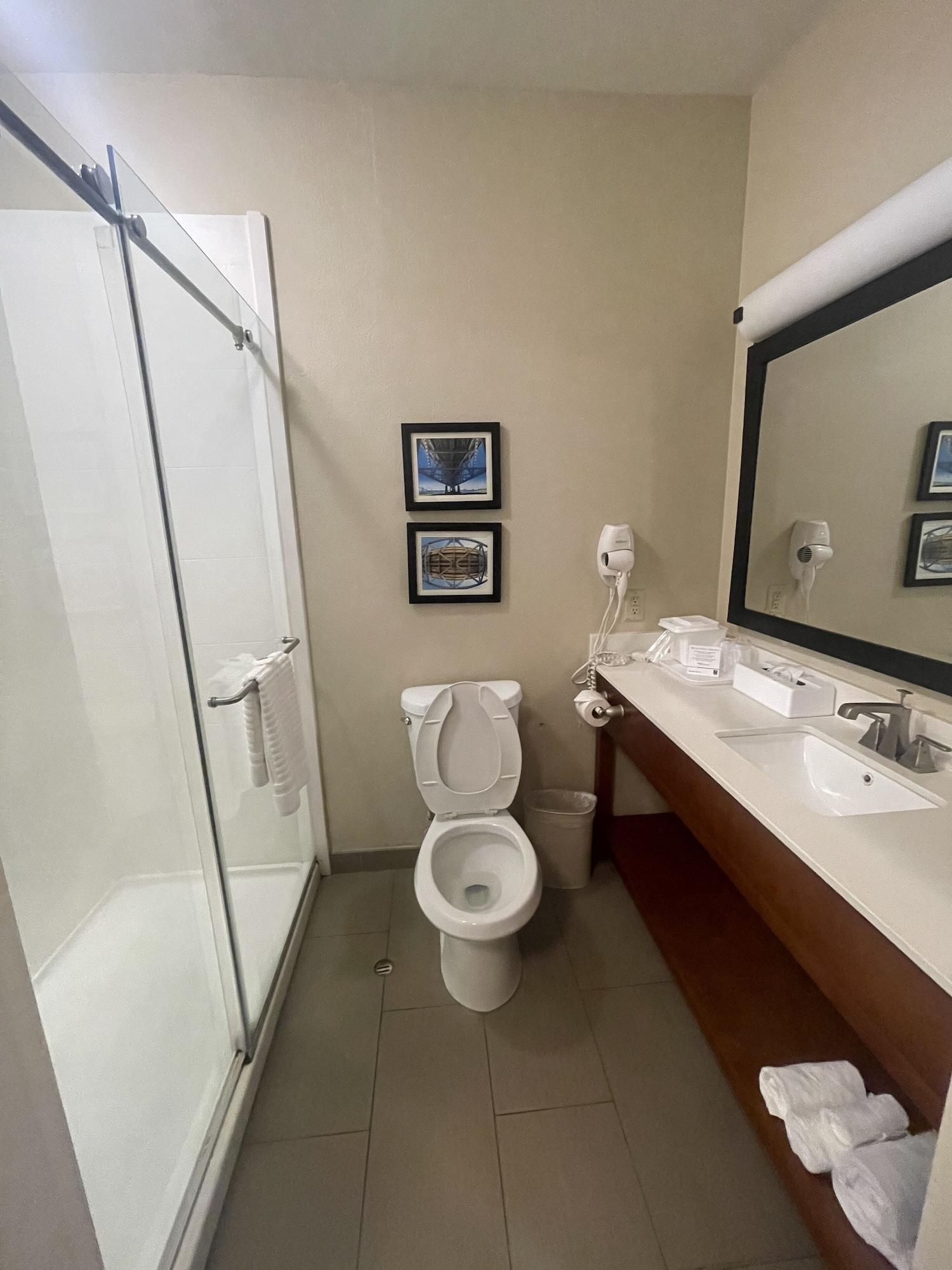 Отель Sonesta Essential - Baton Rouge Airport Экстерьер фото