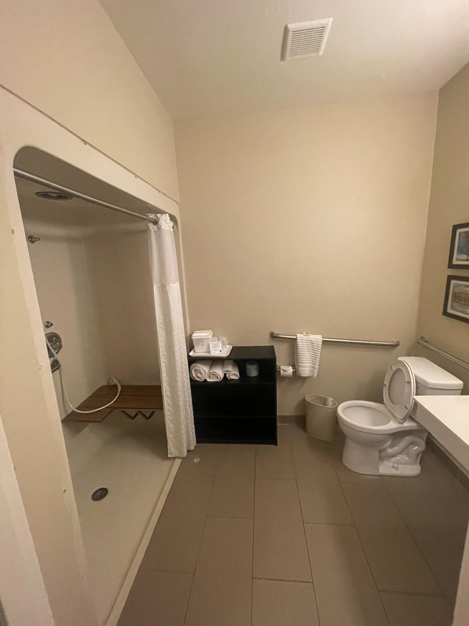 Отель Sonesta Essential - Baton Rouge Airport Экстерьер фото