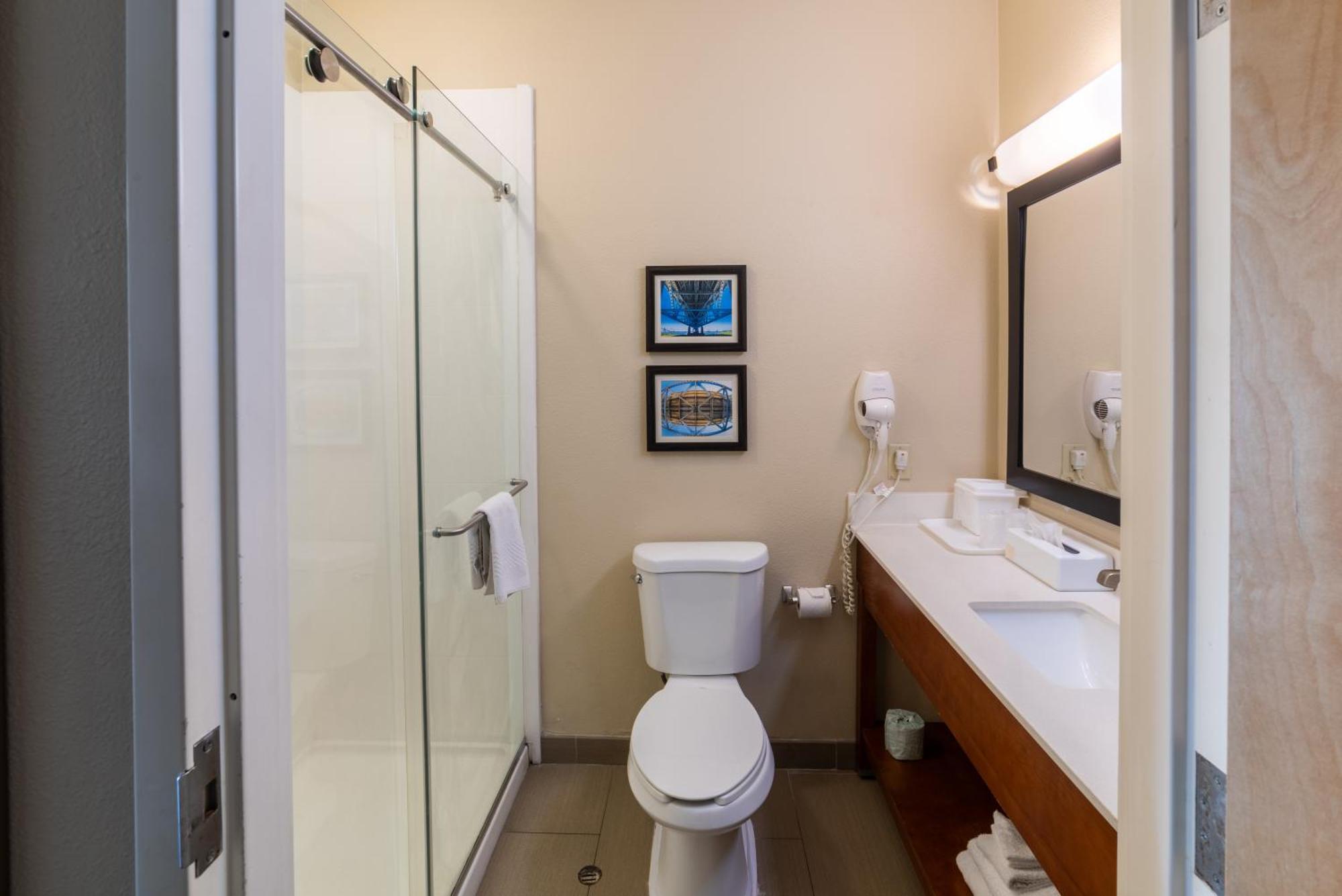 Отель Sonesta Essential - Baton Rouge Airport Экстерьер фото